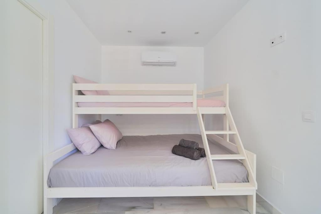 מארבלה Superbe Appartement Avec Jaccuzi מראה חיצוני תמונה
