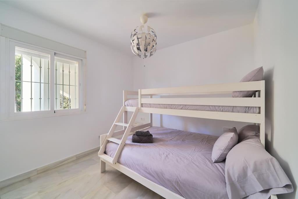 מארבלה Superbe Appartement Avec Jaccuzi מראה חיצוני תמונה